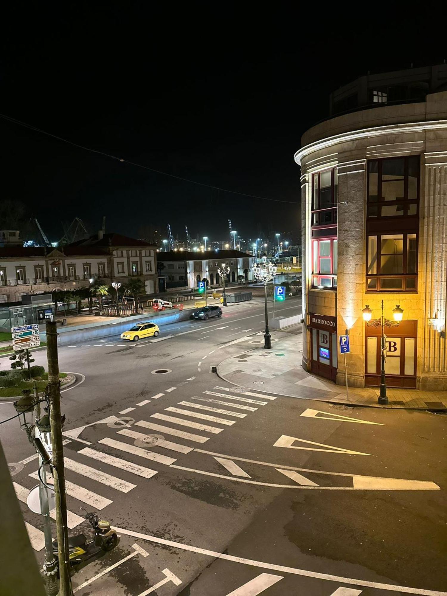 Central Suites Arenal Vigo Exteriör bild